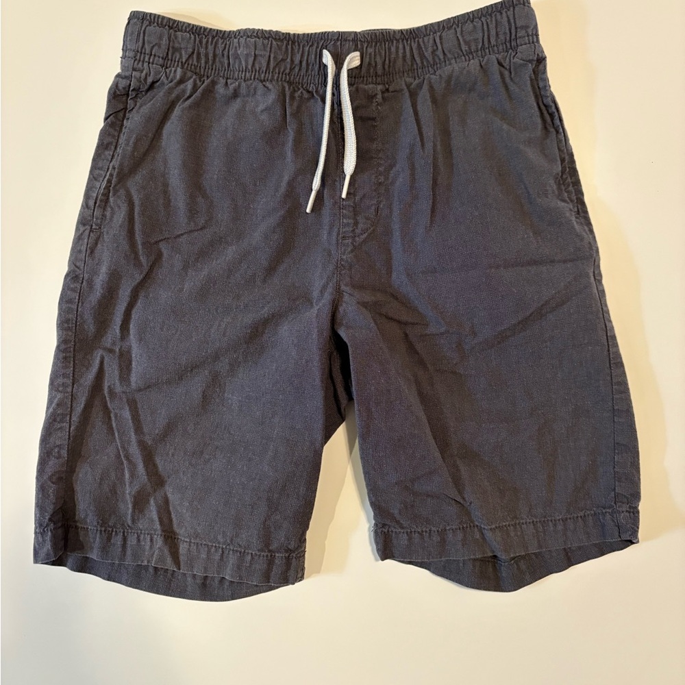 Old Navy Casual Shorts with Drawstring. Gray Boys XL